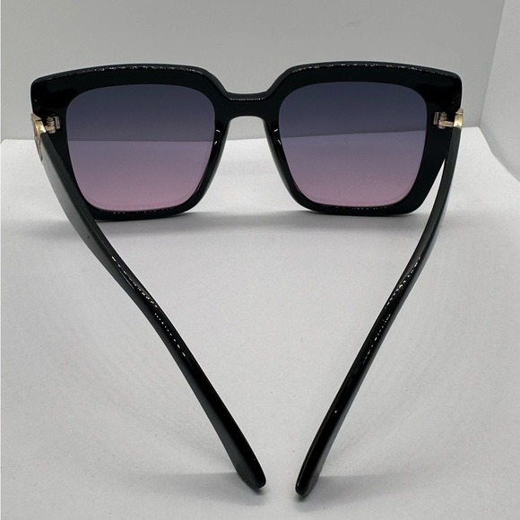 ✨? NWT Trendy Oversized Square Chic Vintage Style UV 400 Black Frame Gray Pink ? main image 8
